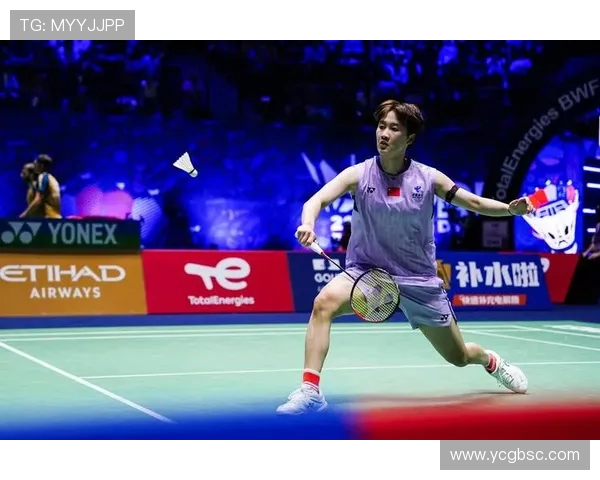 深圳羽毛球队在世锦赛中的战术分析与表现评估 深圳羽毛球队在世锦赛中的战术分析与表现评估